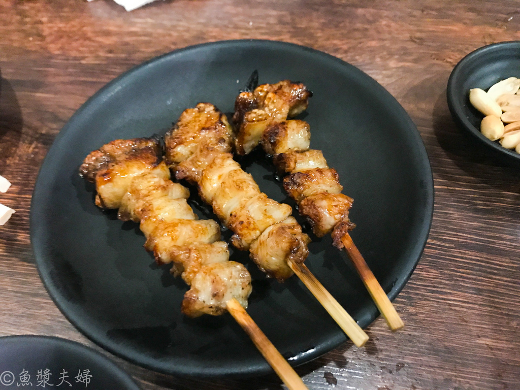 [食記] 東京 庶民酒場浮浪記(1) もつ焼きばん 