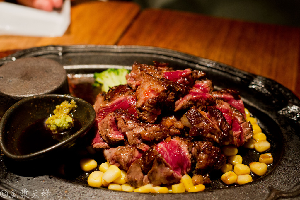 [食記] 東京 老牛排店的懷舊氣氛 GyuGyu