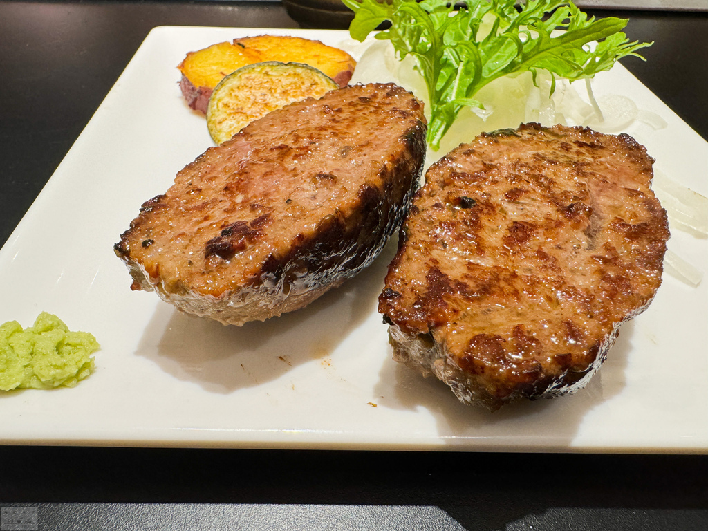 [食記] 神奈川鐮倉 平價鐵板和牛漢堡排WonderBurg
