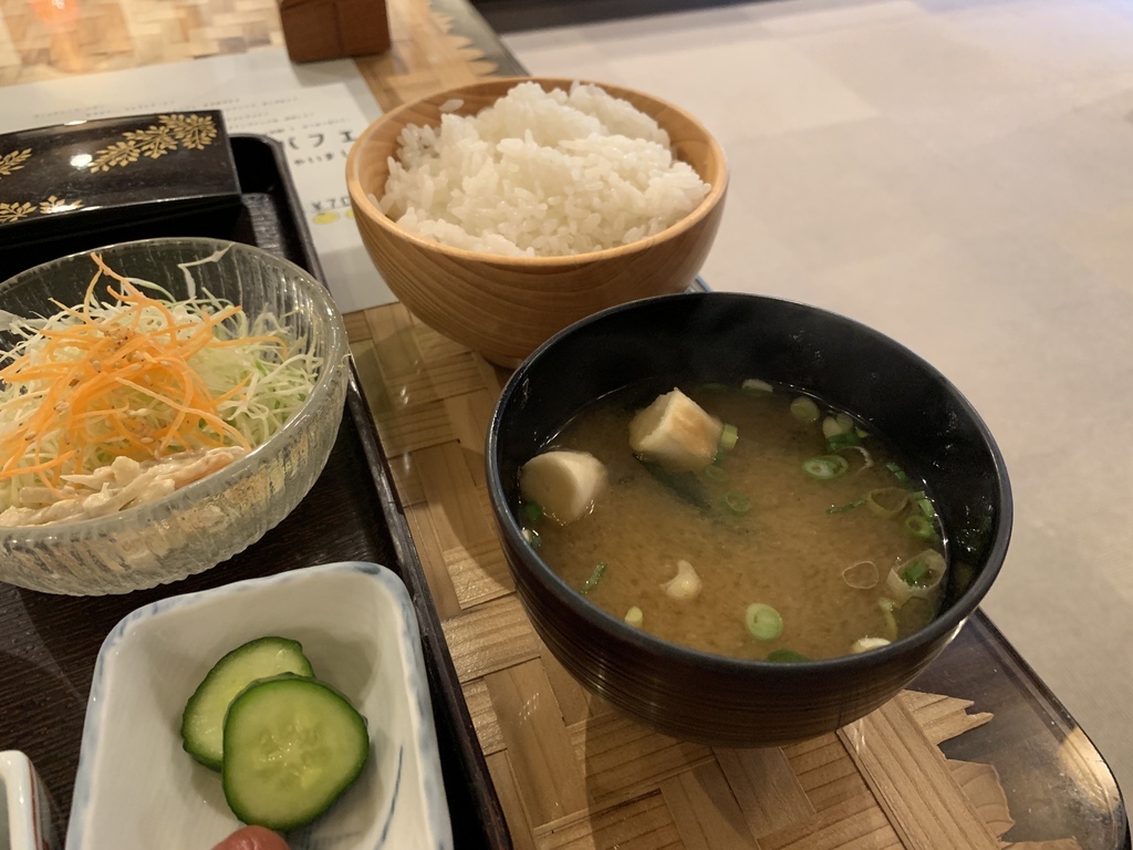 【旅館。住宿】高知縣中藝地區 馬路溫泉交流中心 充滿柚子香氣