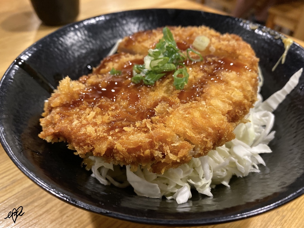 20200721_信日本料理_03Food_炸藍帶起司豬排丼02.JPG