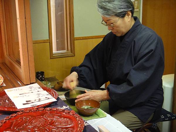 鐮倉報國寺泡綠茶