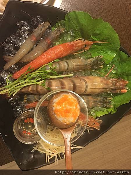 IMG_8332.JPG IMG_8332.JPG