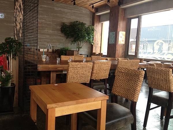 韓式咖啡館cafebene內部1