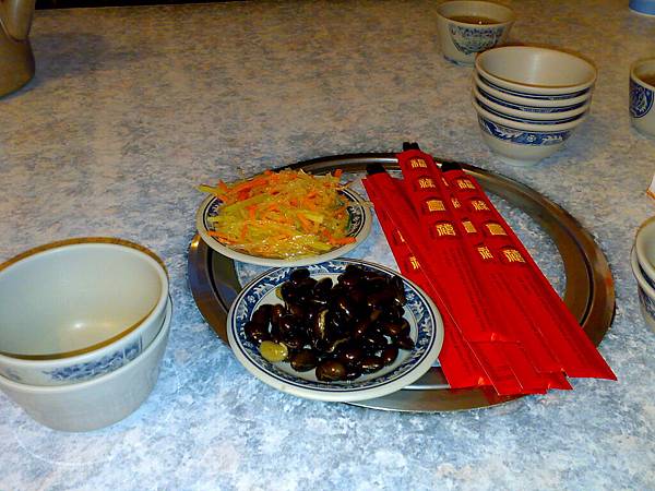 小菜、茶碗、筷子.jpg