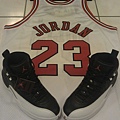 M&N MICHAEL JORDAN AU44 x Air Jordan XII "Playoffs"