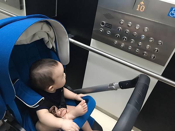 IMG_2079.jpg IMG_2079.jpg