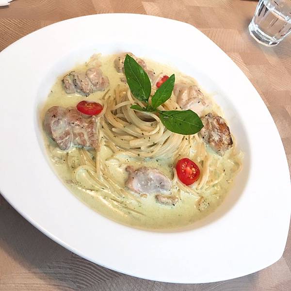 NOW place_180203_0019.jpg NOW place_180203_0019.jpg