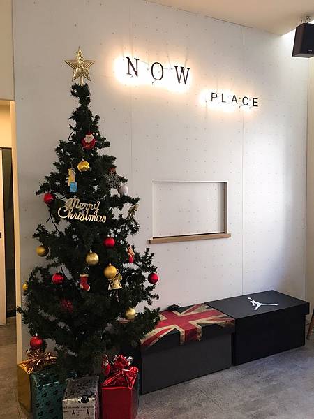 NOW place_180203_0013.jpg