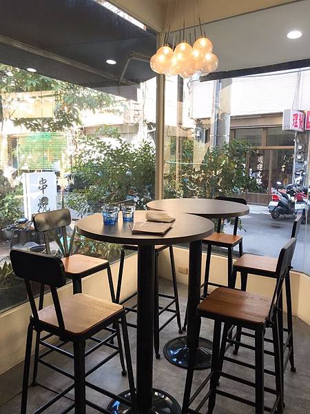 NOW place_180203_0029.jpg