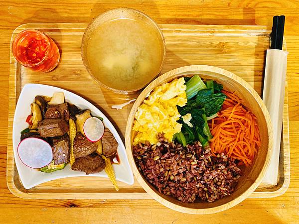 IMG_9942.jpg IMG_9942.jpg