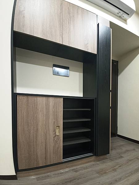 玄關鞋櫃4.jpg 玄關鞋櫃4.jpg