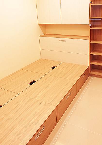 000NEW06.jpg 000NEW06.jpg