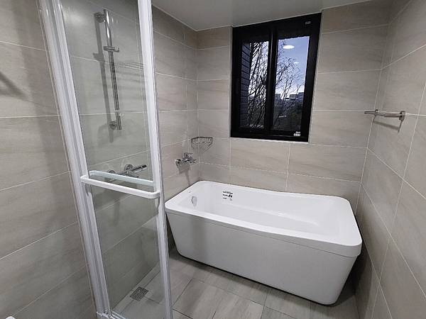 基隆不只有雨天，還有充滿陽光的落羽松社區