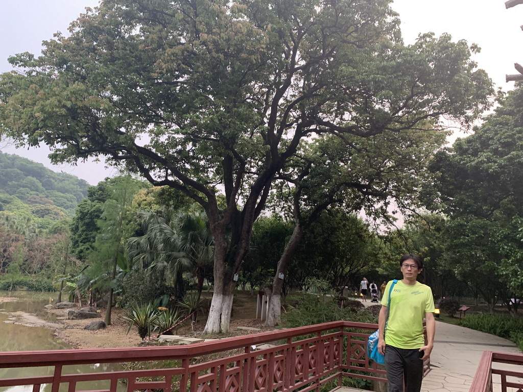 IMG_5845_调整大小.jpg IMG_5845_调整大小.jpg