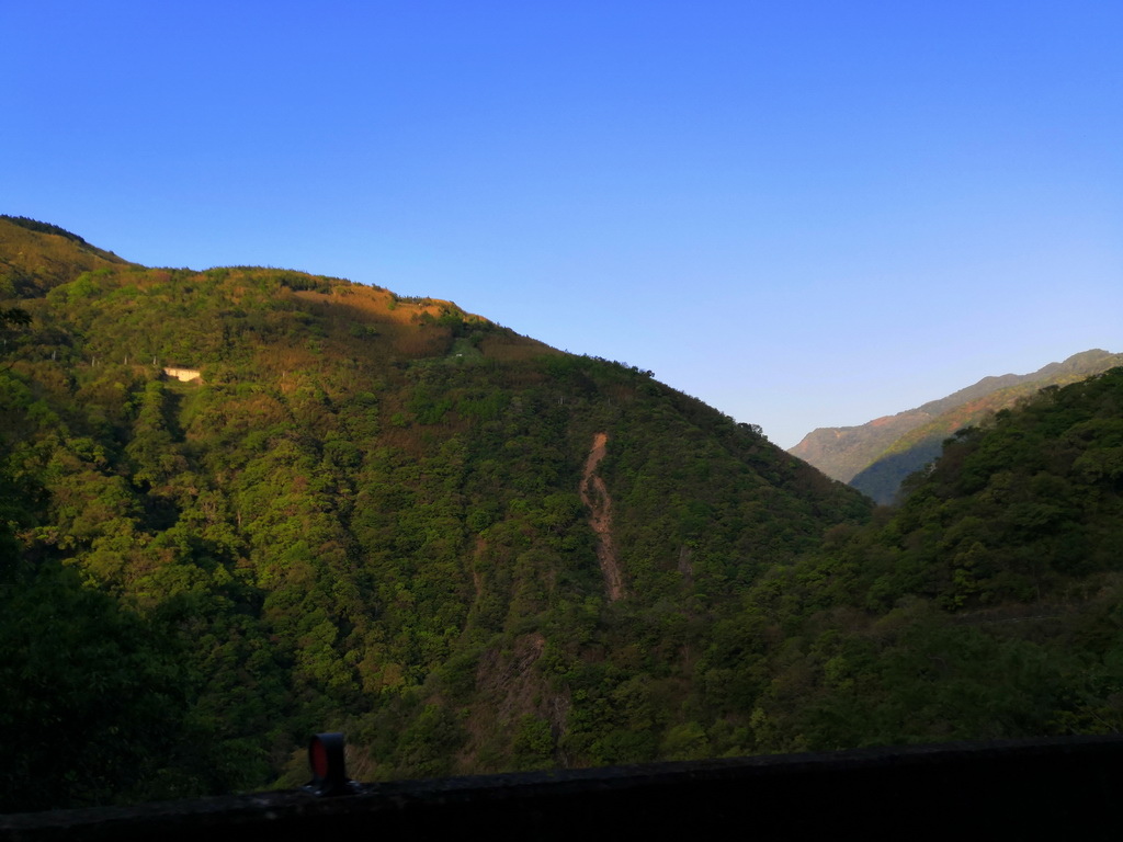 IMG_20220320_070638_调整大小.jpg