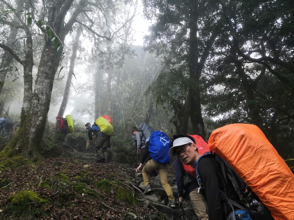 2023/2/25-2/27 嘉明湖&三叉山&向陽山(戒茂斯