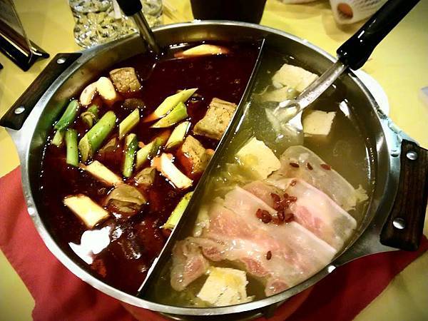 麻辣火鍋 麻辣火鍋