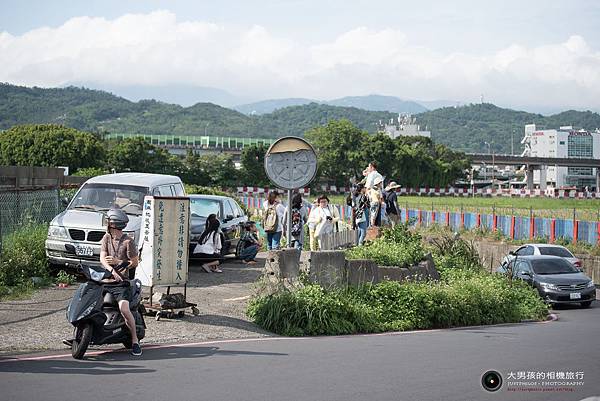 DSC_7783.jpg 就是這樣一條小巷,有一兩個平台可以讓人停駐。