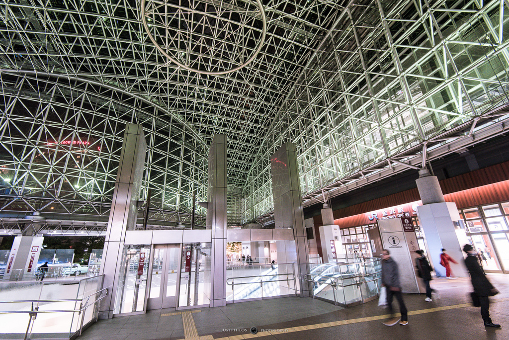 DSC_5065.jpg 金澤車站的圓形屋頂稱作「Motenashi Dome」,有歡迎觀光客的涵義。