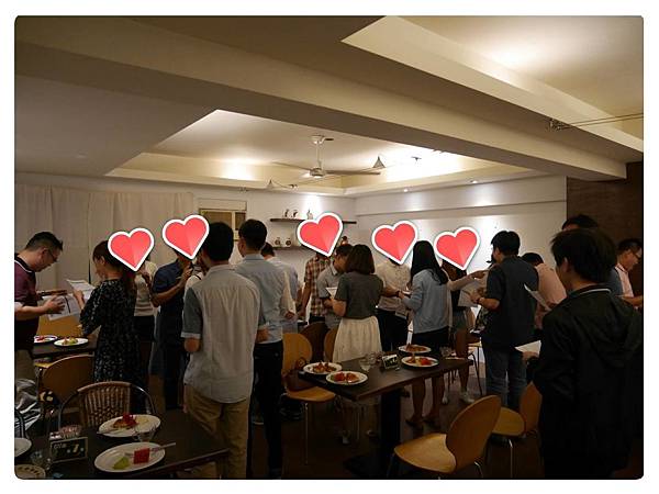 8577395914008.jpg 8577395914008.jpg