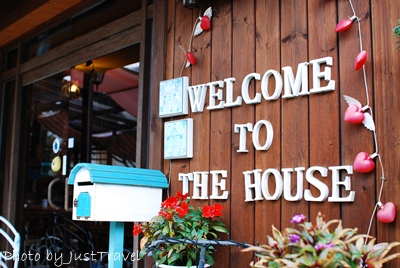 The House Hostel 01.JPG