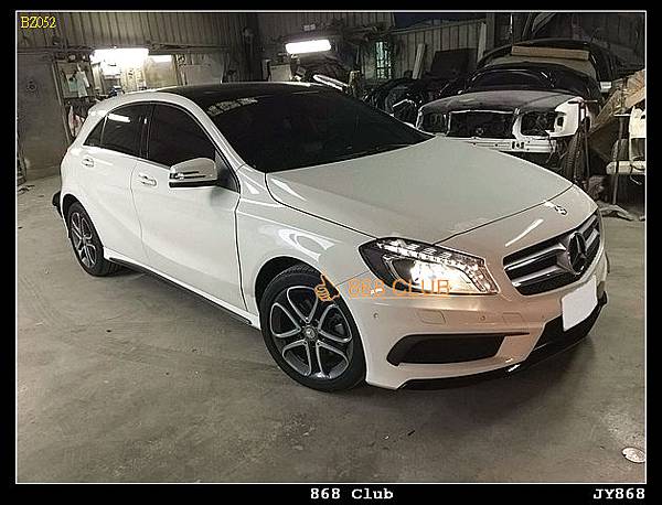 W176 A45 AMG樣式第二款大包實車照-5.JPG