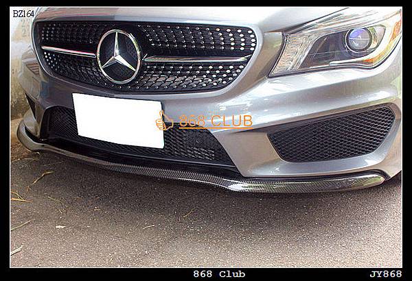 W117 AMG CLA 卡夢前下巴-5.JPG