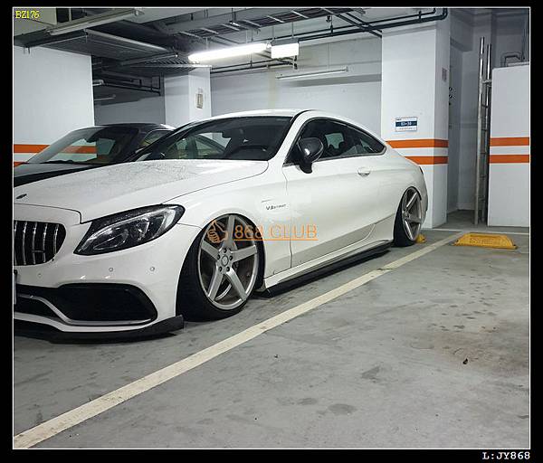 W205 改 C63 葉子板-4.JPG