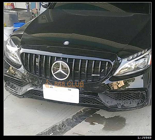 W205 台規 C63 專用 ED1卡夢前下巴-2.JPG