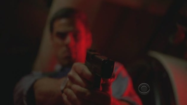 CSI.NY.S05E25.Pay.Up.HDTV.XviD-FQM[(051711)17-16-25].JPG