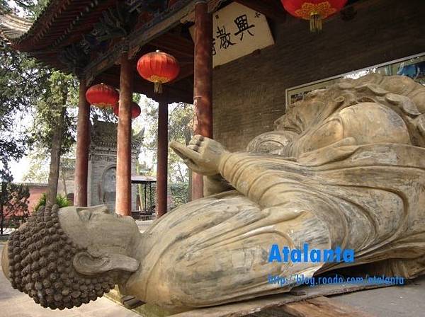 修建中的興教寺 修建中的興教寺