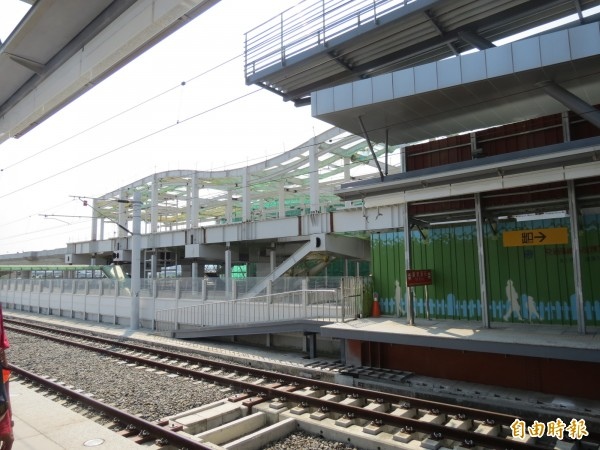 台中捷運G13鄰近台鐵新大慶站 2站將建連通道.jpg