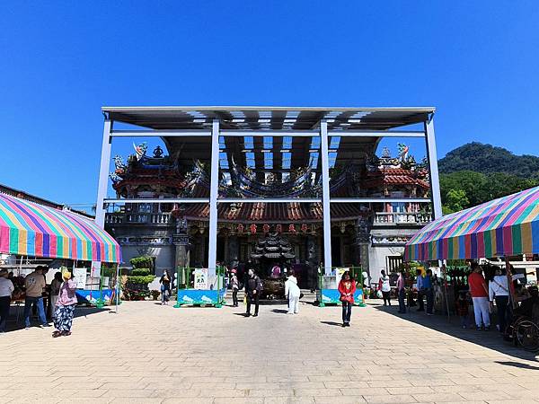 【嘉義．番路景點】半天岩紫雲寺