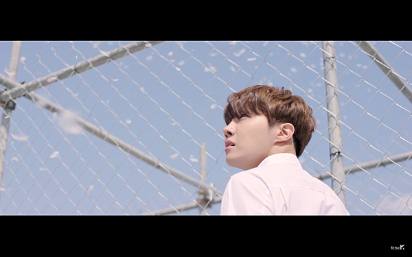 Young Forever 茫然卻絢爛 白茄公主的花樣年華 痞客邦 Young Forever 茫然卻絢爛 白茄公主的花樣年華 痞客邦
