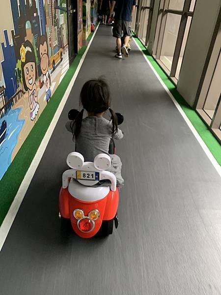 [心得] 宜蘭 蘭城晶英-超酷賽車榨乾小孩體力