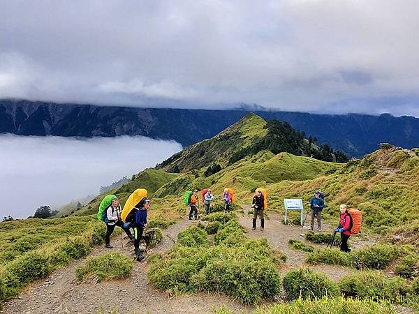 奇萊北壁下屏風出石門山