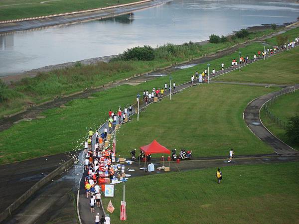 眺望～河濱的42K盛況