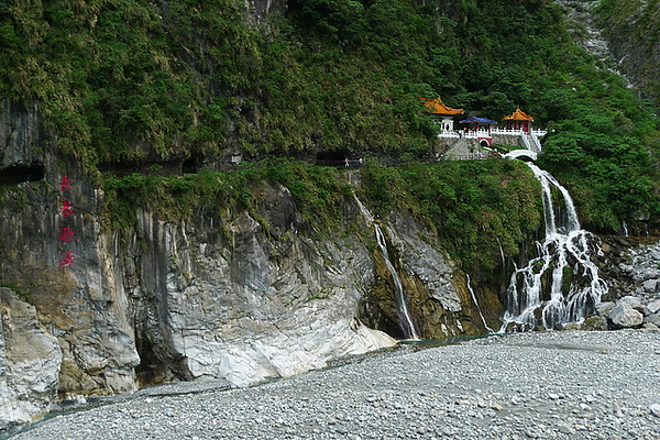 長春祠