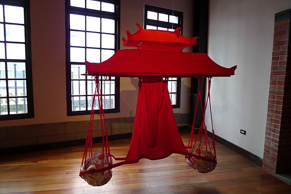 作品19-有形的商人