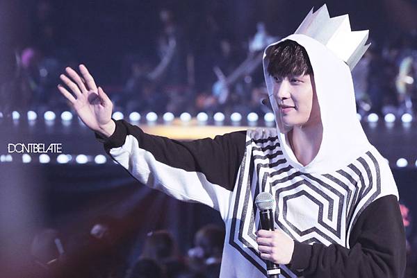 140712_exo_THE-LOST-PLANET_lay_07.jpg