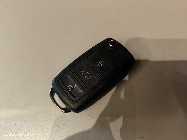 2014年 Toyota Altis 鑰匙全丟 無樣配製彈射