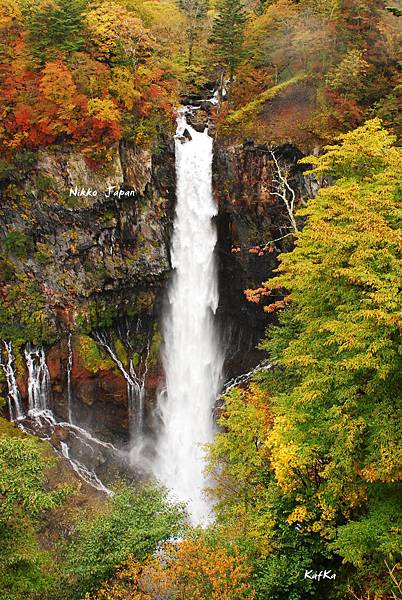 華厳の滝