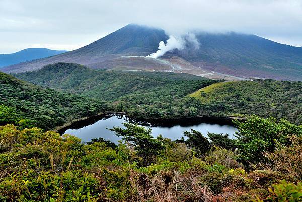 火山口_白紫池.JPG 火山口_白紫池.JPG