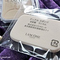 LANCÔME 蘭蔻　光感奇蹟保濕水粉餅 SPF20 PA++： http://kagami.pixnet.net/blog/post/29802963