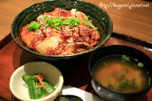 大戶屋： http://kagami.pixnet.net/blog/post/29989565