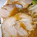 黑門屋らーめん（拉麵）： http://kagami.pixnet.net/blog/post/30120114