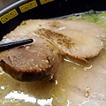 黑門屋らーめん（拉麵）： http://kagami.pixnet.net/blog/post/30120114