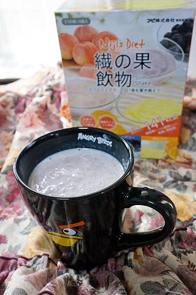 Niji's Diet 纖の果飲物 代餐纖果奶昔： http://kagami.pixnet.net/blog/post/31256369