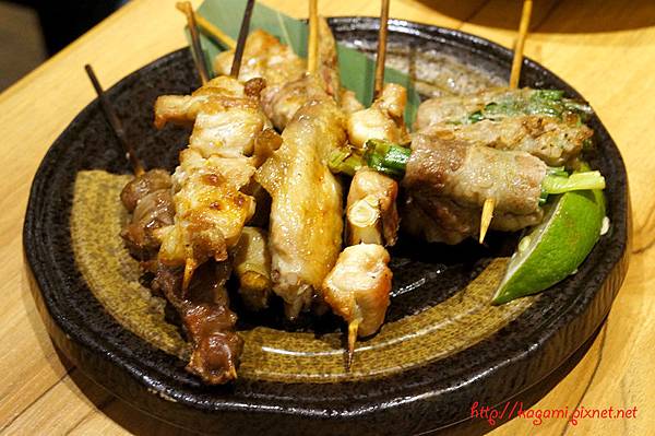 白木屋 Shirokiya： http://kagami.pixnet.net/blog/post/31471835